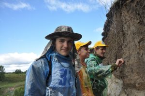 Тайны минералов и красота гор: школьников приглашают в легендарный клуб любителей геологии

