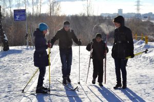 Катаемся на лыжах в Гагаринском парке
Ноябрь 2016