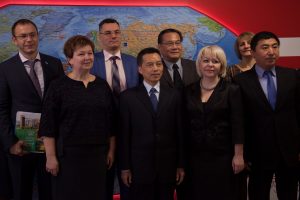  деловая встреча руководства ТИУ, университета Янцзы и Русско-Китайского фонда развития культуры, образования и науки