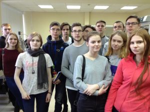 Школьники из Сургута в гостях у ТИУ