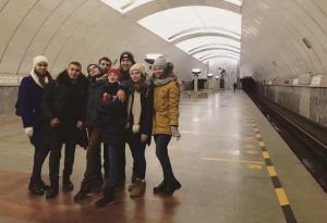 Часть олимпиадников ТИУ в метро Екатеринбурга