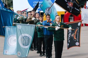 Флаговое шоу на открытии ВСС "Мирный Атом" в Озёрске