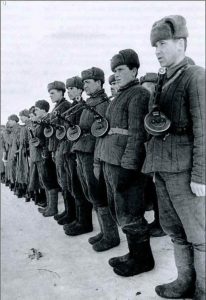 Зимняя экипировка солдата Красной Армииjpg