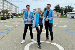 Команда строителей: Денис Пуртов, Александра Зырянова и Егор Рощин